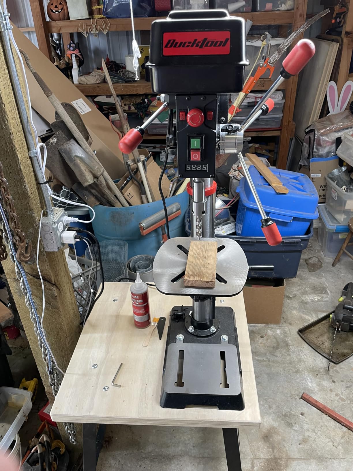 BUCKTOOL 12'' 6 Pole Motor Variable Speed Benchtop Drill Press 360-2000RPM, 3/4HP Powerful Bench Drill Press with Laser and Worklight, Low Speed Tabletop Drilling Machine for Metalworking, Woodworking customer photo 1
