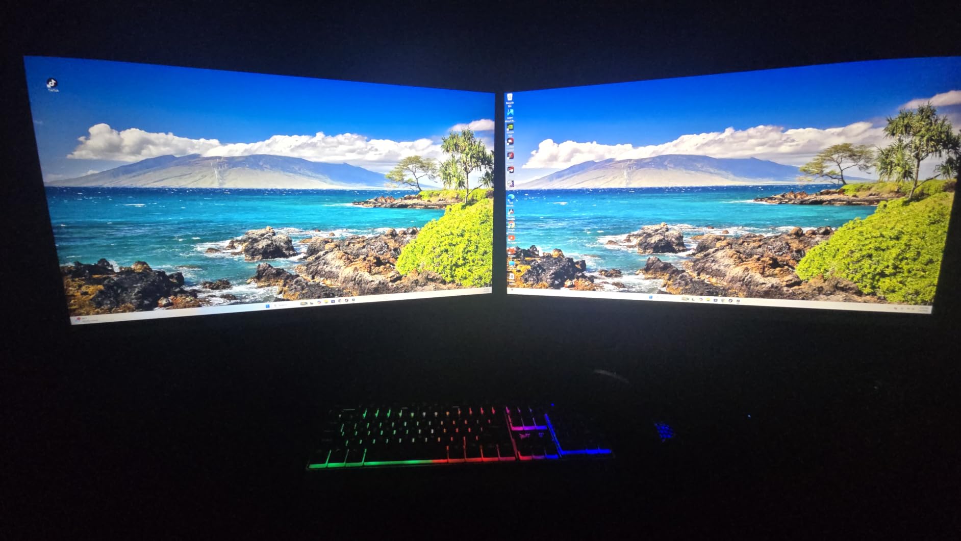 Gawfolk 27 Inch 4K Monitor IPS 60Hz, UHD 3840 x 2160p PC Monitor for Home & Office, Support HDMI & DP, Wall Mount Compatible customer photo 1