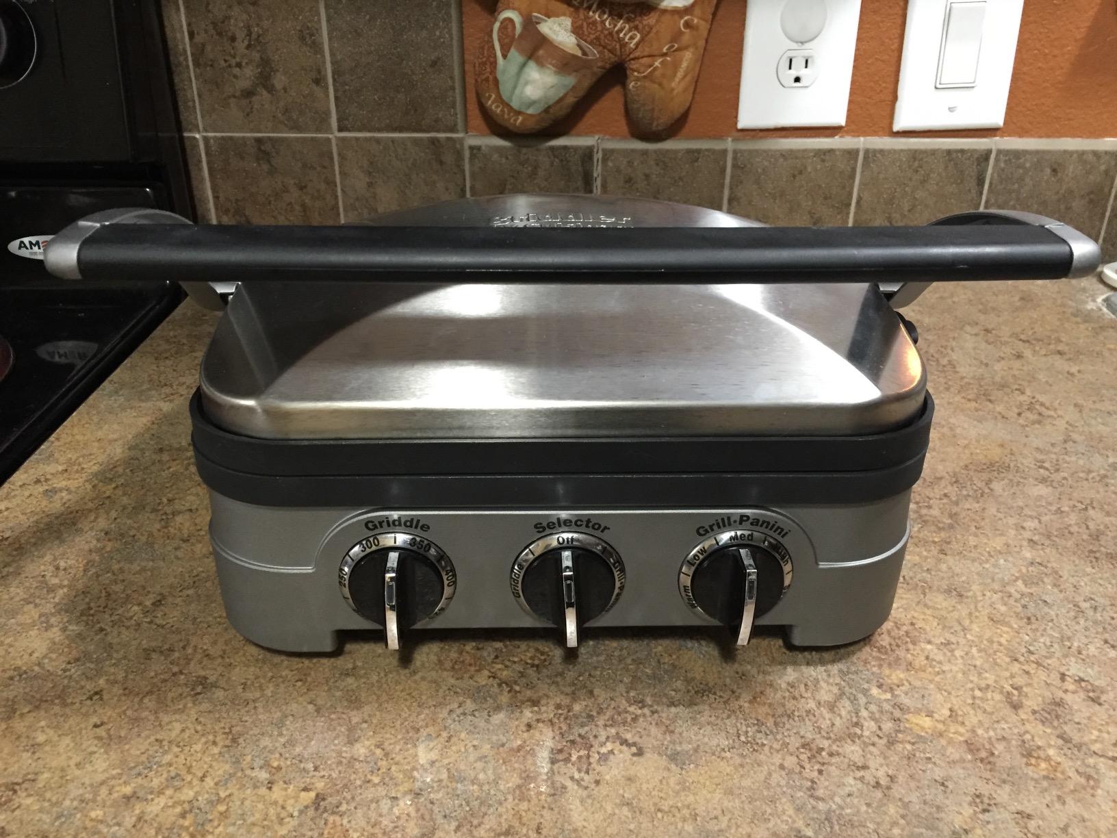 Cuisinart Griddler Indoor Grill, Panini Press, Sandwich Maker & More, 5-in-1 Grilling, Dishwasher-Safe Nonstick Cooking Plates, GR-4NNAS, Stainless Steel customer photo 1
