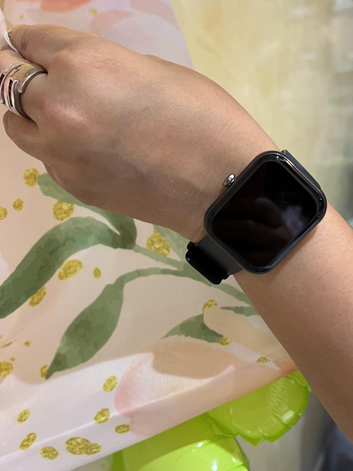 Smart Watch for Women, HD AMOLED Display Fitness Tracker Bluetooth Make/Answer Call, 1.19