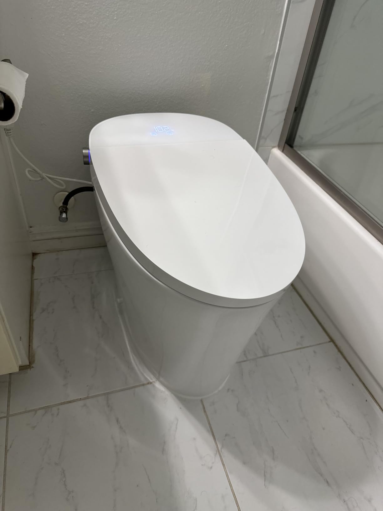 Uncle Brown ST12U Smart Toilet, ADA Height Bidet Toilet with Auto Open & Close Lid, 1000g MaP Flush Score, Foam Shield, PlasmaClean Technology, Hygienic Water Cleanse, Heated Seat & Warm Air Dryer customer photo 2