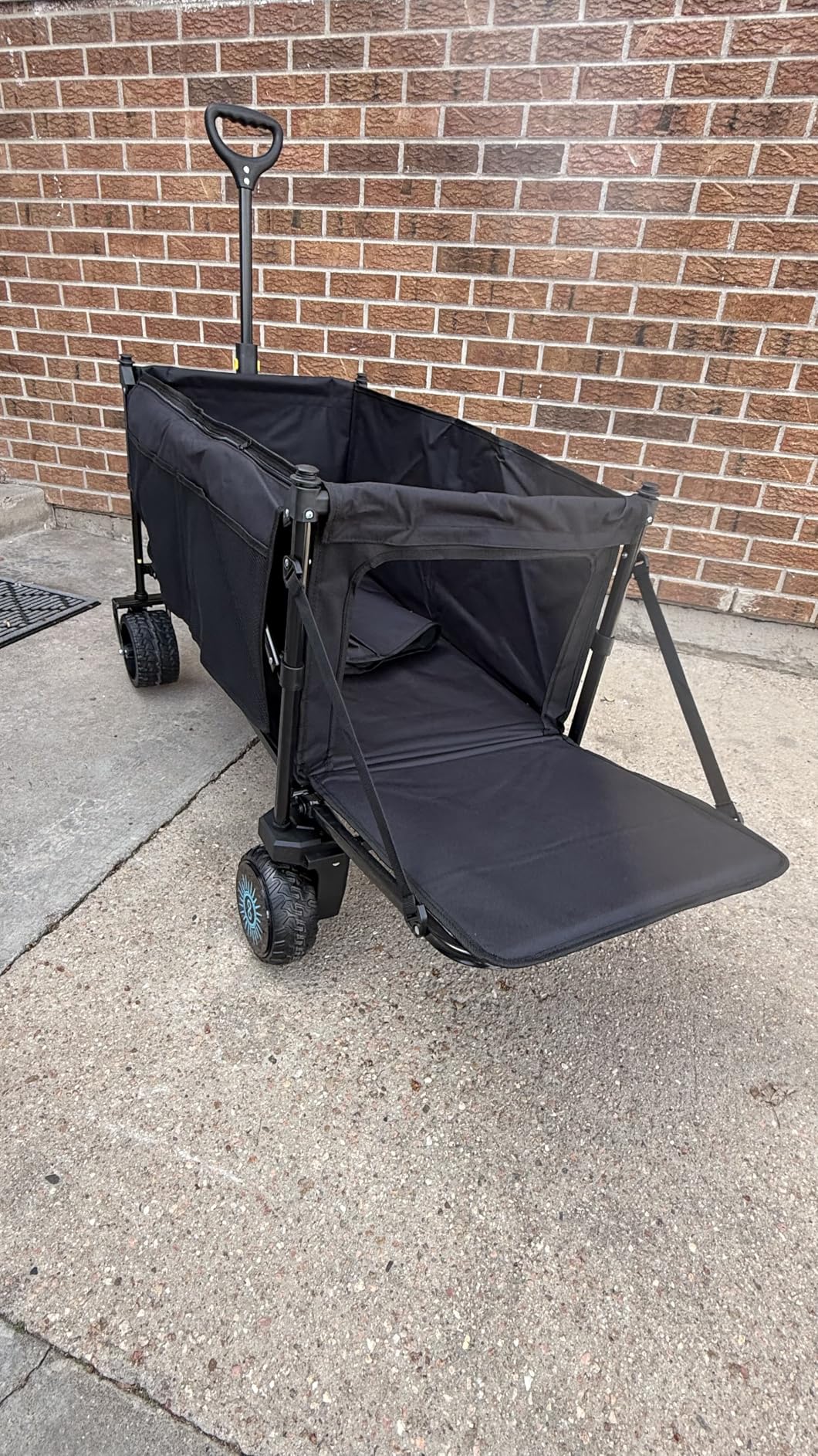 Everyfun Electric Utility Wagon Cart-330 lb Load, 180 L Foldable Beach Wagon with Remote, 4-Speed, All-Terrain Wheels for Camping, Beach, Garden & Shopping, Black customer photo 2