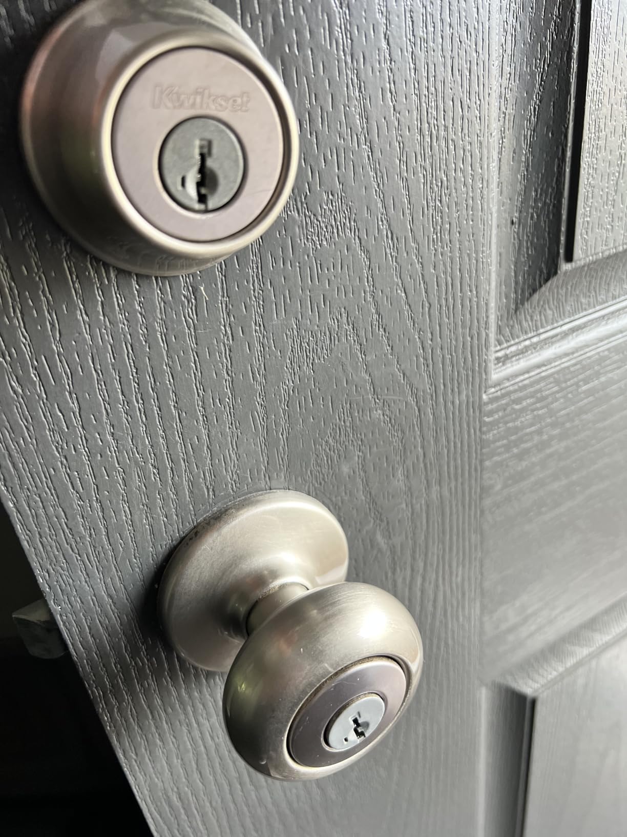 Veise VE027-L Built-in WiFi Smart Lock with Handles, Fingerprint keyless Entry Door Lock Set, App Remote & Voice Control, Electronic Deadbolt for Front Door, Touchscreen Keypad, Auto Lock, Matte Black customer photo 2