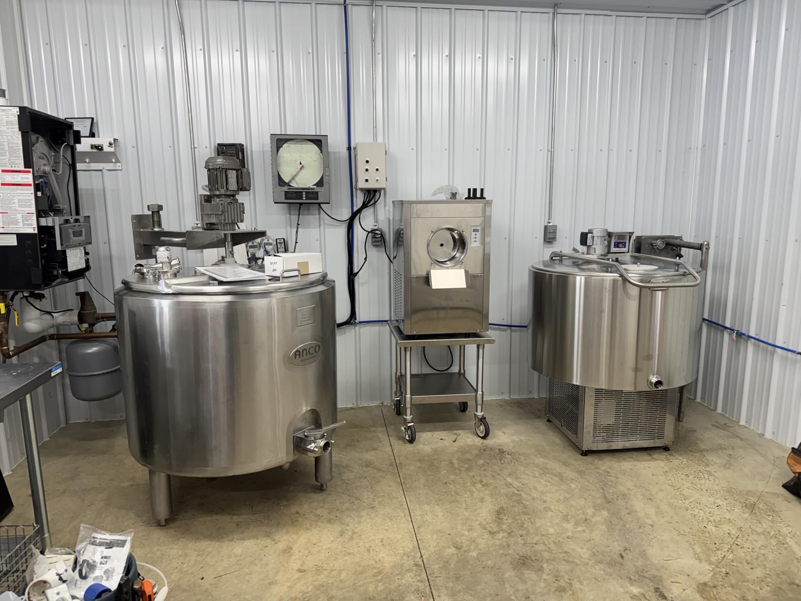 Commercial Hard Ice Cream Maker Machine 1600W 110V 4.7 to 5.7 Gallons Per Hour Gelato Ice Cream Machine with Auto Clean LED Panel Perfect for Snack Bar Restaurants customer photo 1