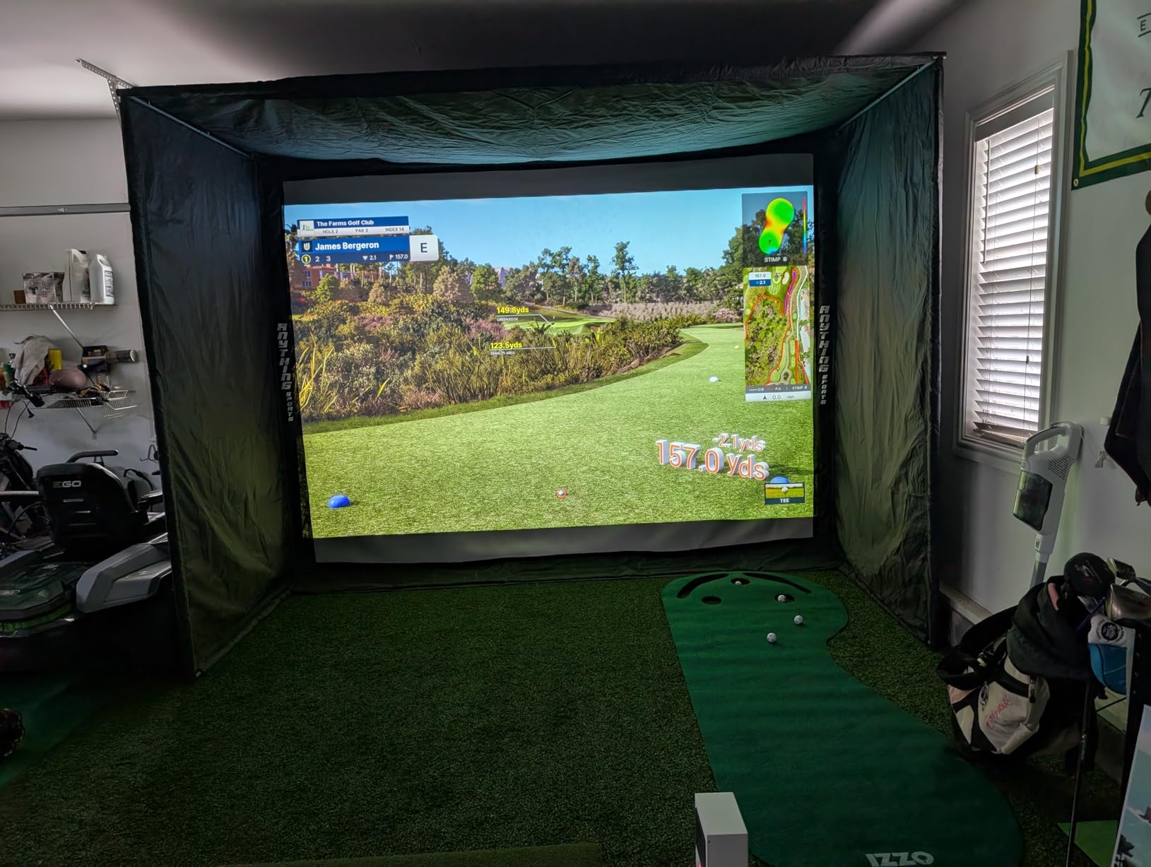 Uneekor EYE MINI CORE Golf Launch Monitor & Simulator customer photo 2