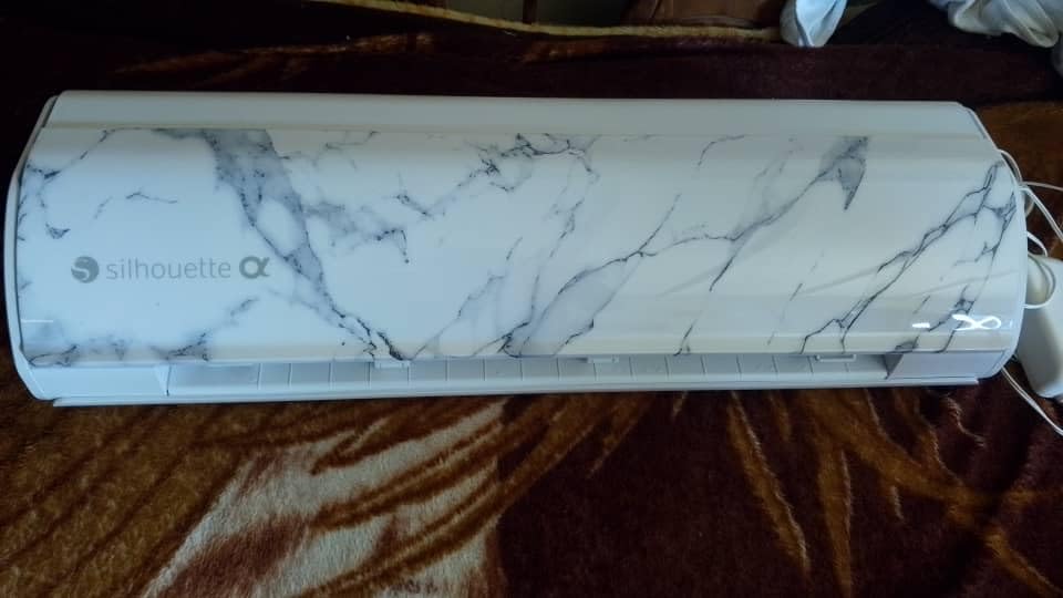 Silhouette America Cameo 5 Alpha (α) - Smart Cutting Machine for Print & Cut - Quiet Operation with AutoBlade, Studio Software, Cutting Mat, Vinyl, Paper & Fabric Compatible - Bianco Carrara customer photo 1