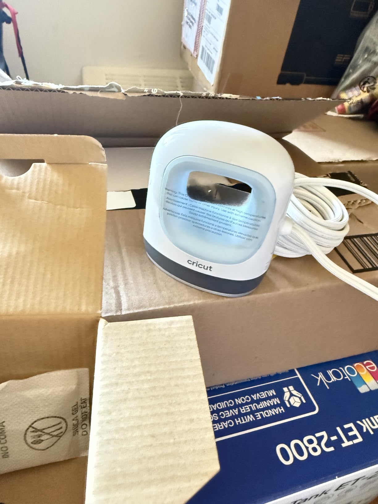 Cricut EasyPress Mini Heat Press - Zen Blue | For Pressing Small Objects Like Shoes, Stuffed Animals, Hats & More - 3 Heat Settings & Precision Tip customer photo 1