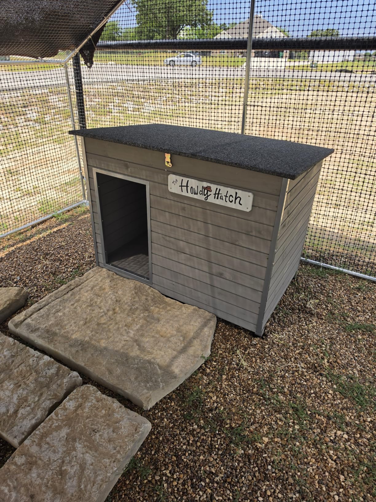 Large Wooden Dog House Outdoor, XL Weatherproof Dog Houses with Adjustable Vent Windows, Alloy Chew-Resistant Frame, Removable Floor for Medium & Large Dogs (43.3