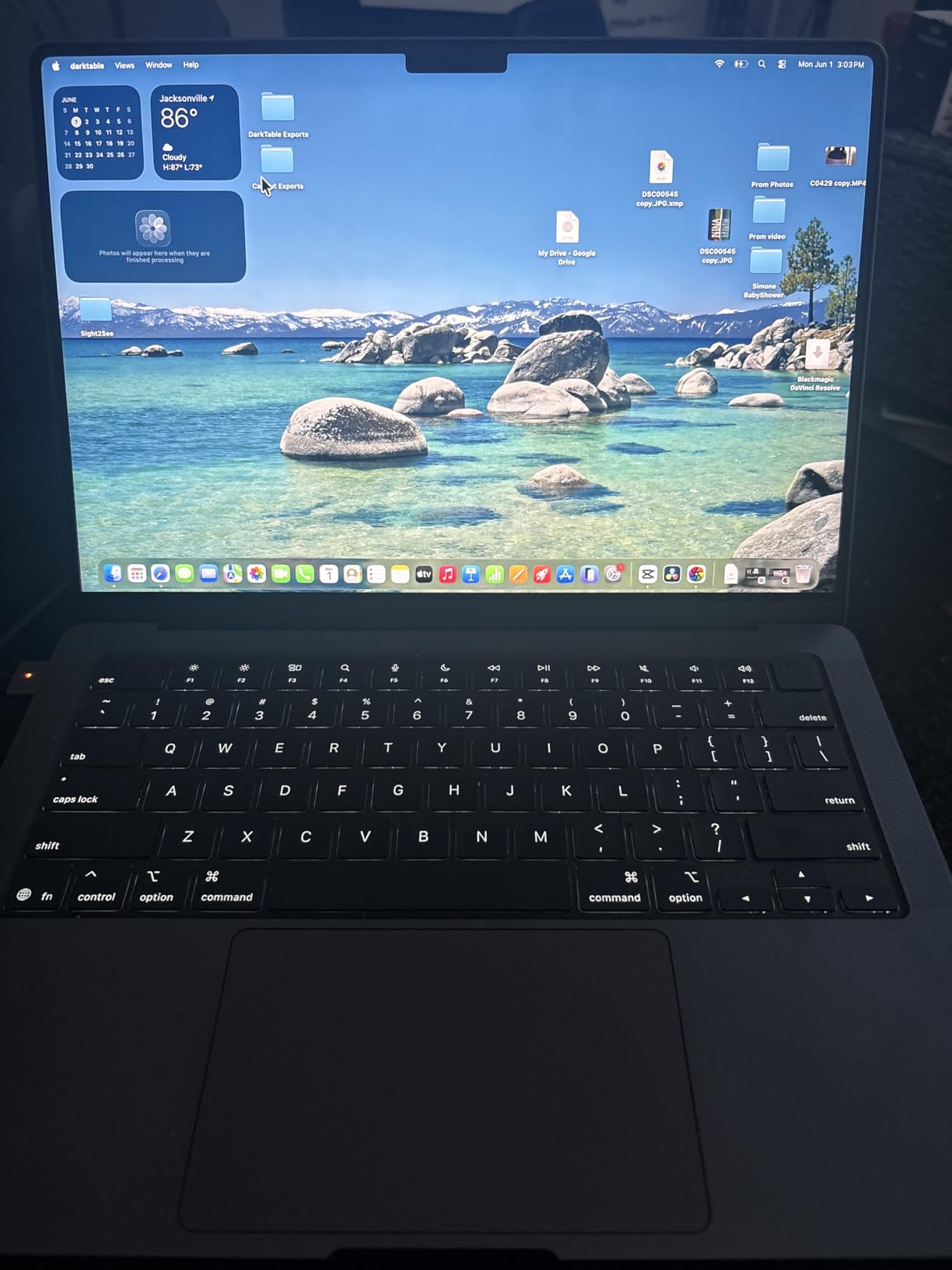 2025 MacBook Pro Laptop with Apple M5 chip, 10-core CPU and 10-core GPU, 14.2-inch Liquid Retina XDR Display, 16GB Unified Memory, 1TB SSD Storage customer photo 1