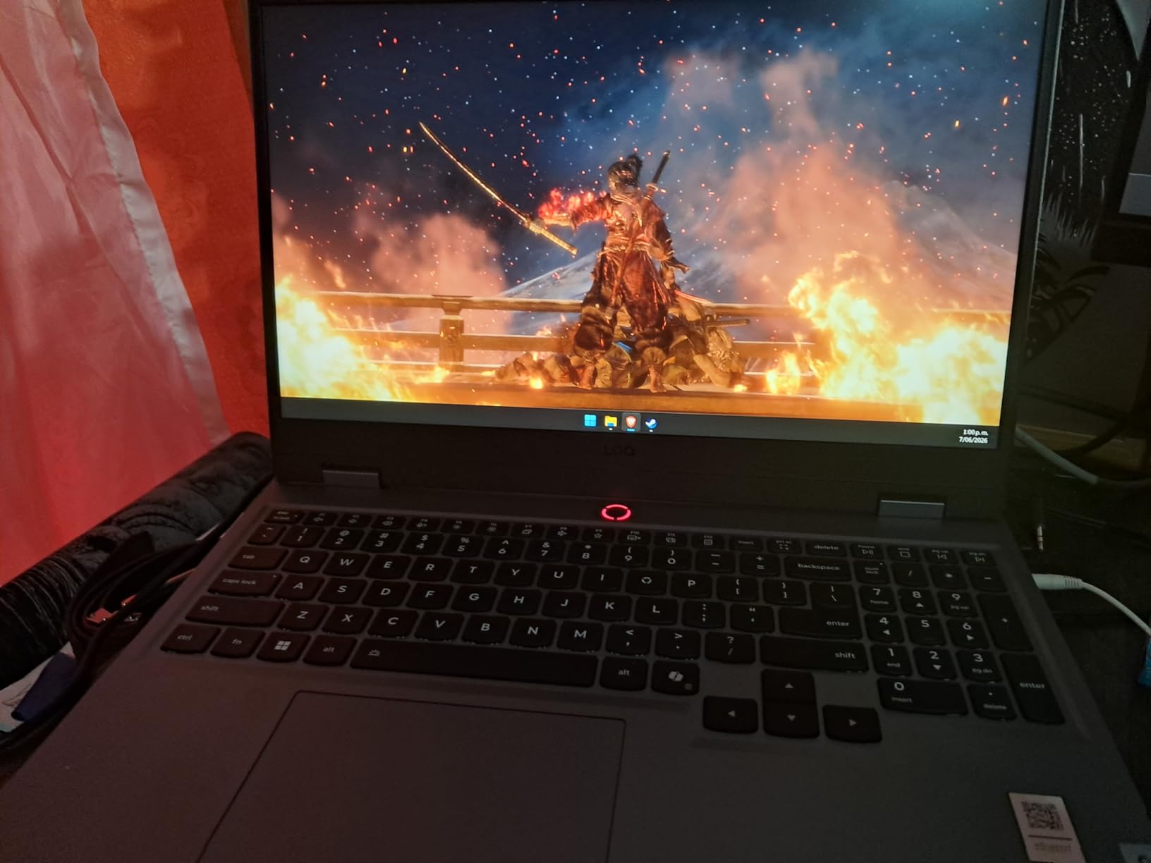 Lenovo Legion LOQ AI-Powered Gaming Laptop, Intel Core i7-13650HX, 15.6 inch FHD IPS 144Hz Display, GeForce RTX 5050, 16GB Memory, 1TB Storage, G-Sync, Luna Grey customer photo 1