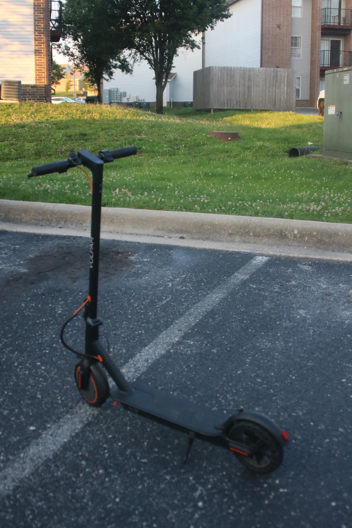VOLPAM Electric Scooter, 19/22MPH, 500W/800W/350wMotor, 60/40/31/23/15Miles Long Range, Dual Braking, Max Load 264 lbs customer photo 2