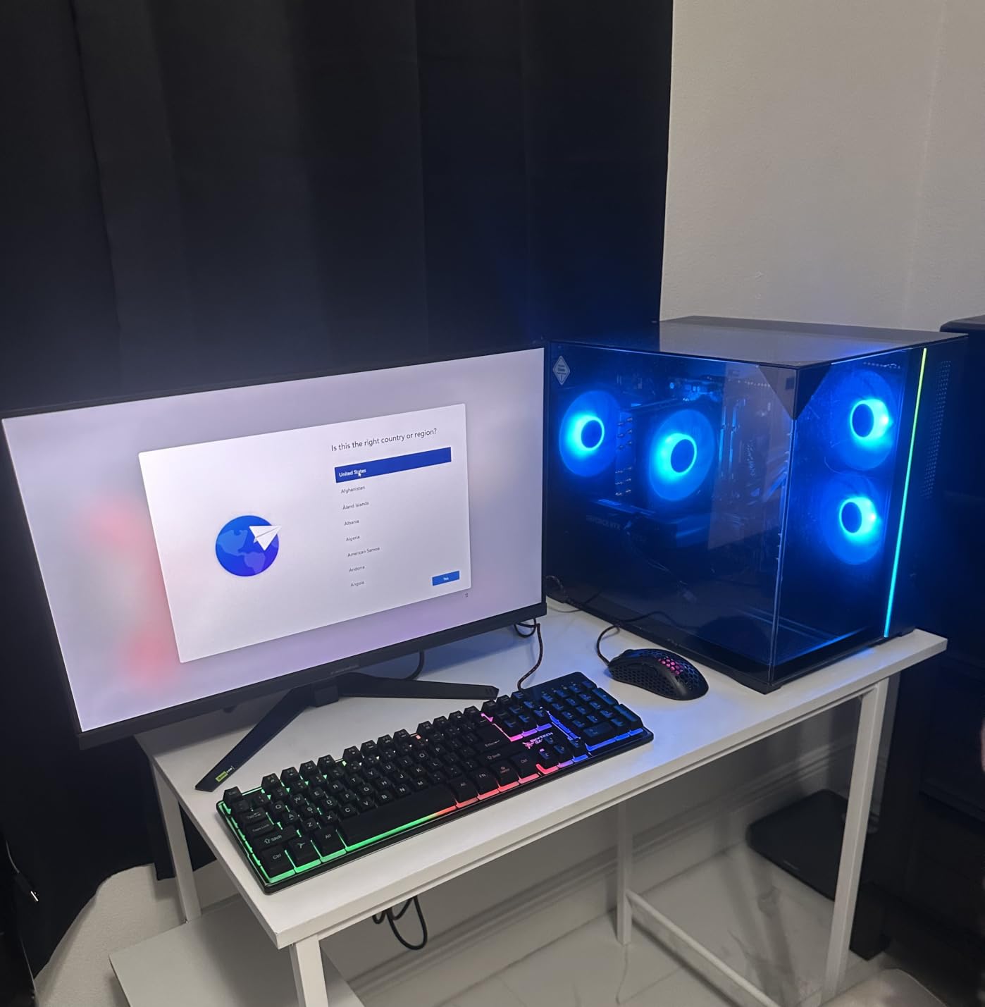 Skytech Gaming Crystal Gaming PC, AMD Ryzen 7 5700 3.7GHz, NVIDIA RTX 5060, 1TB NVMe SSD, 32GB DDR4 RAM 3200, 650W Gold PSU, Wi-Fi, Win 11, Desktop customer photo 2
