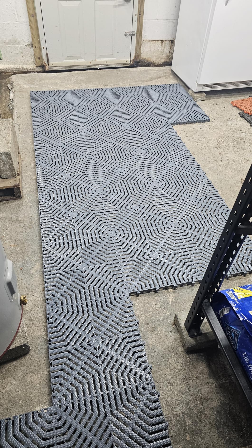 TRAX FLOOR Titan Garage Floor Tiles, Heavy-Duty 15.75