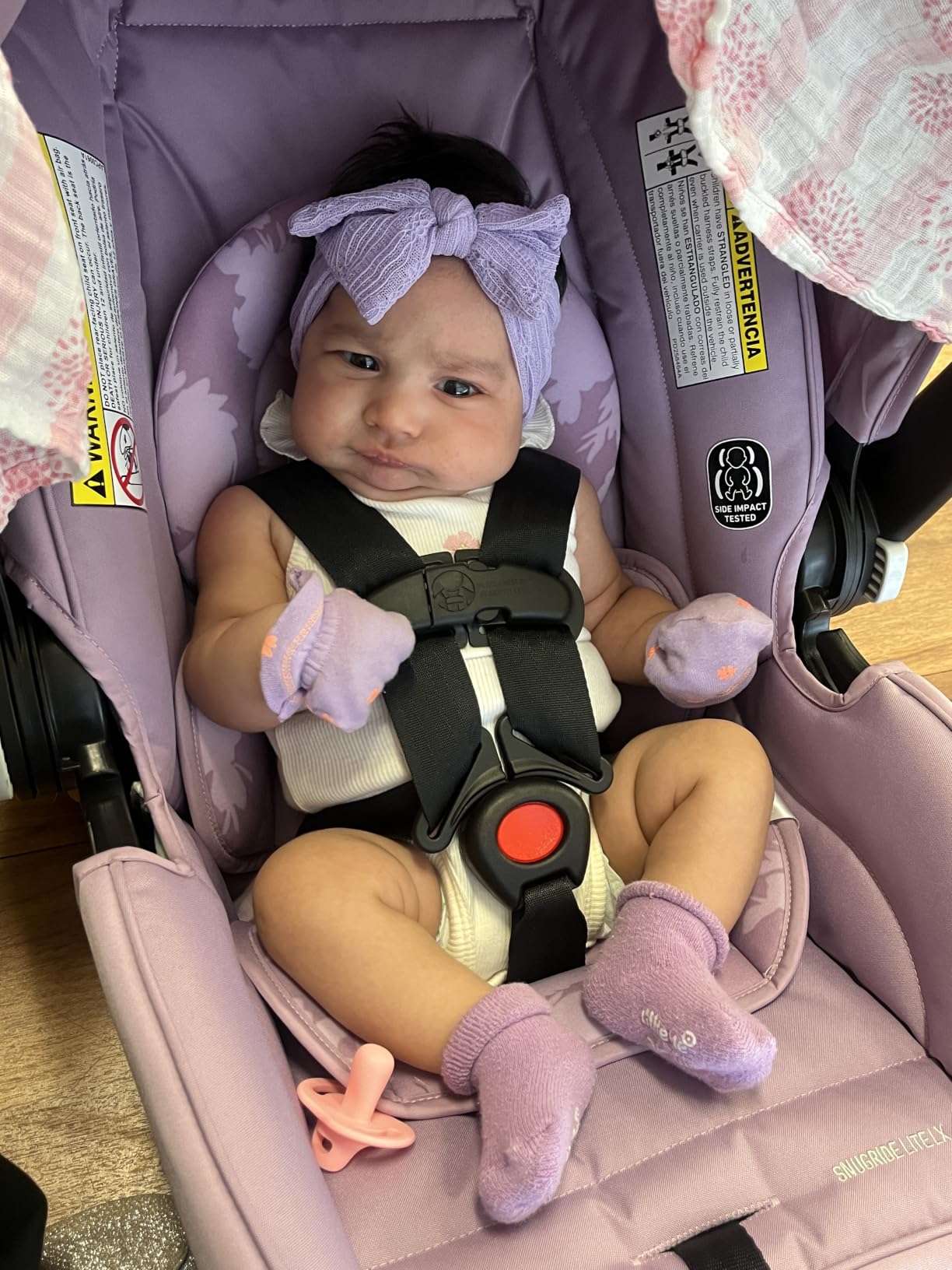 Graco SnugRide Lite LX Infant Car Seat, Lightweight Rear-Facing Seat for Babies 4-30 lb, 4-Position Adjustable Base, Latch Installation & ProtectPlus Engineered, Lilac Mod customer photo 1