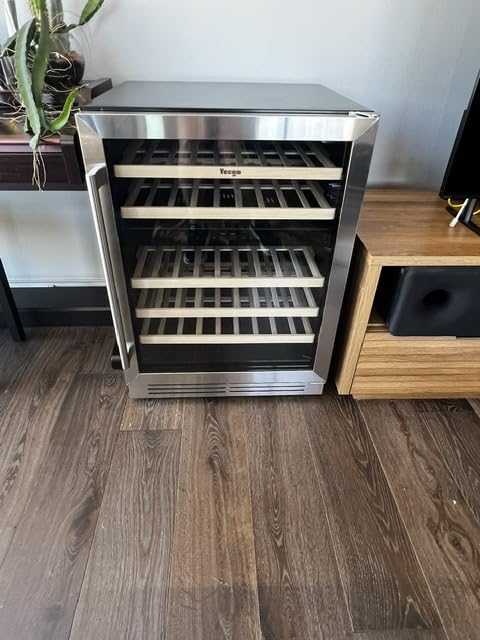 Yeego Wine Fridge Cooler - 24 Inch Dual Zone Wine Fridge Hold 52 Bottles, 40-65°F Wine Refrigerator Glass Door, Built in Fridge, Freestanding Adjustable Shelves Fridge for Beer Soda Drink Home Bar customer photo 1