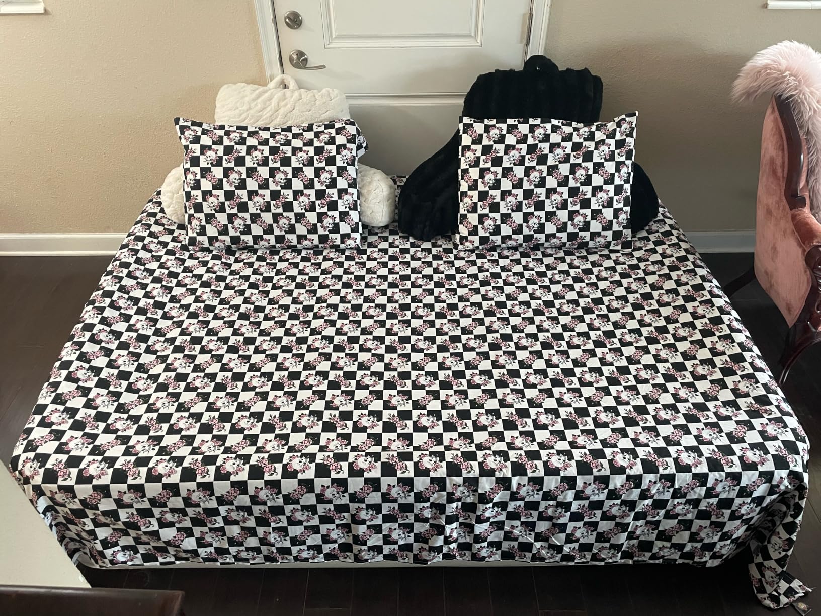 VOSSER Air Mattress Queen with Built in Pump, 18
