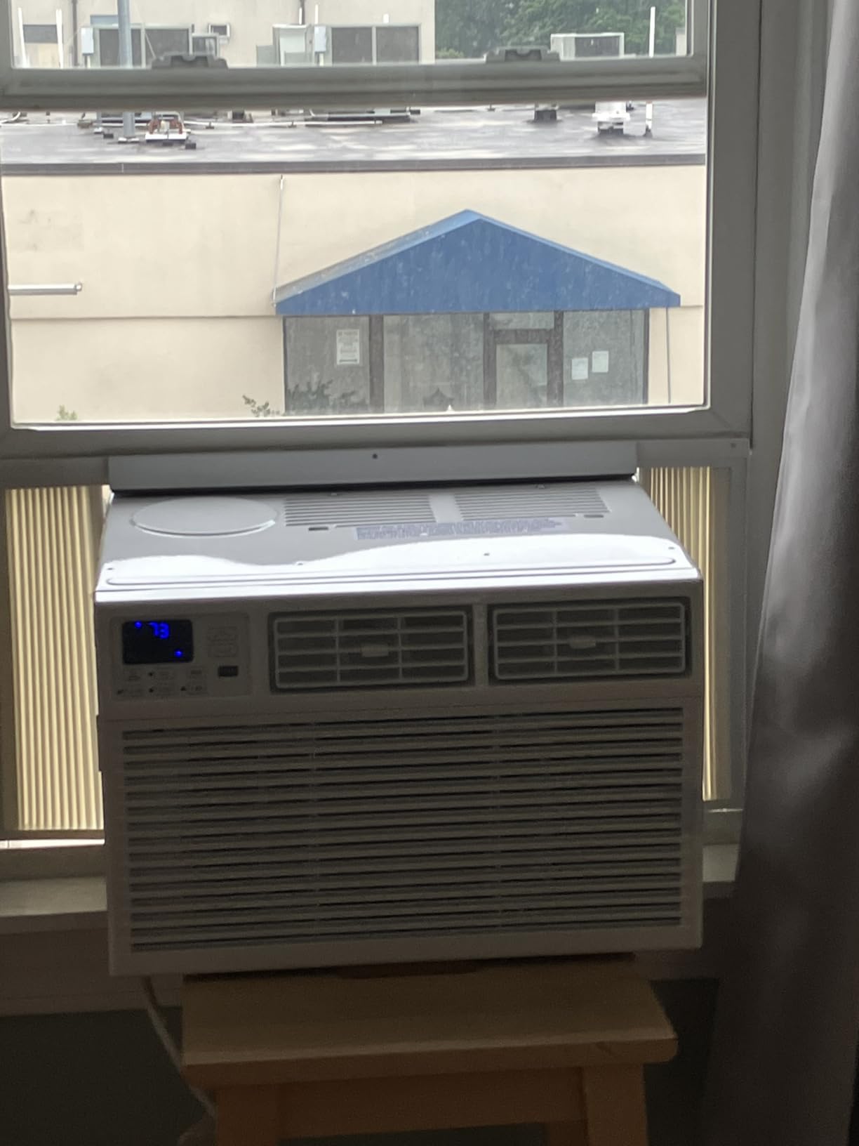 Electactic Window Air Conditioner 10,000 BTU, Air Conditioner Window Unit Up to 450 Sq.Ft, 3 Fan Speeds, Easy Install, Energy Efficient, Washable Filter, White customer photo 2