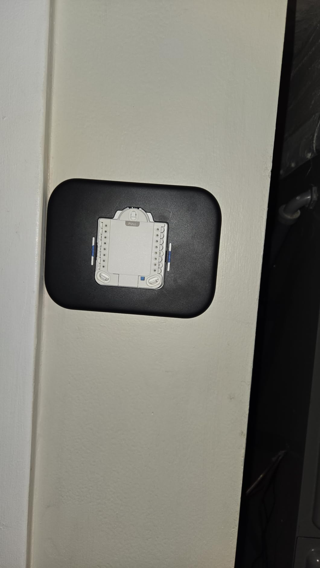 Honeywell Home X7S Smart Programmable Wi-Fi Thermostat with Humidity Monitoring, 4.3
