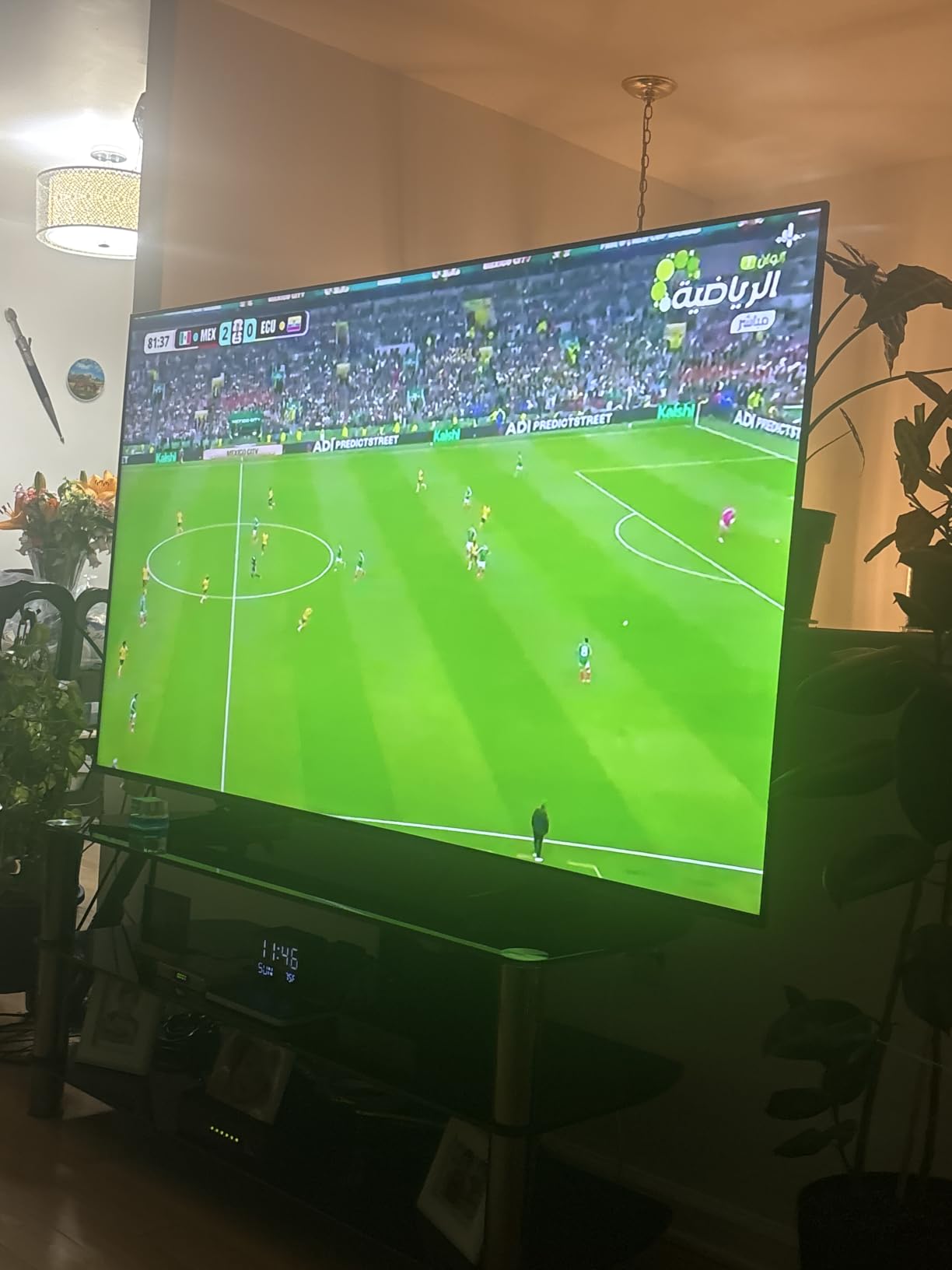 Samsung 55-Inch Class Mini LED M70H Series Samsung Vision AI Companion Smart TV (2026 Model, 55M70H) Processor 4K, Pure Spectrum Color, Motion Xcelerator + DLG 120Hz customer photo 1
