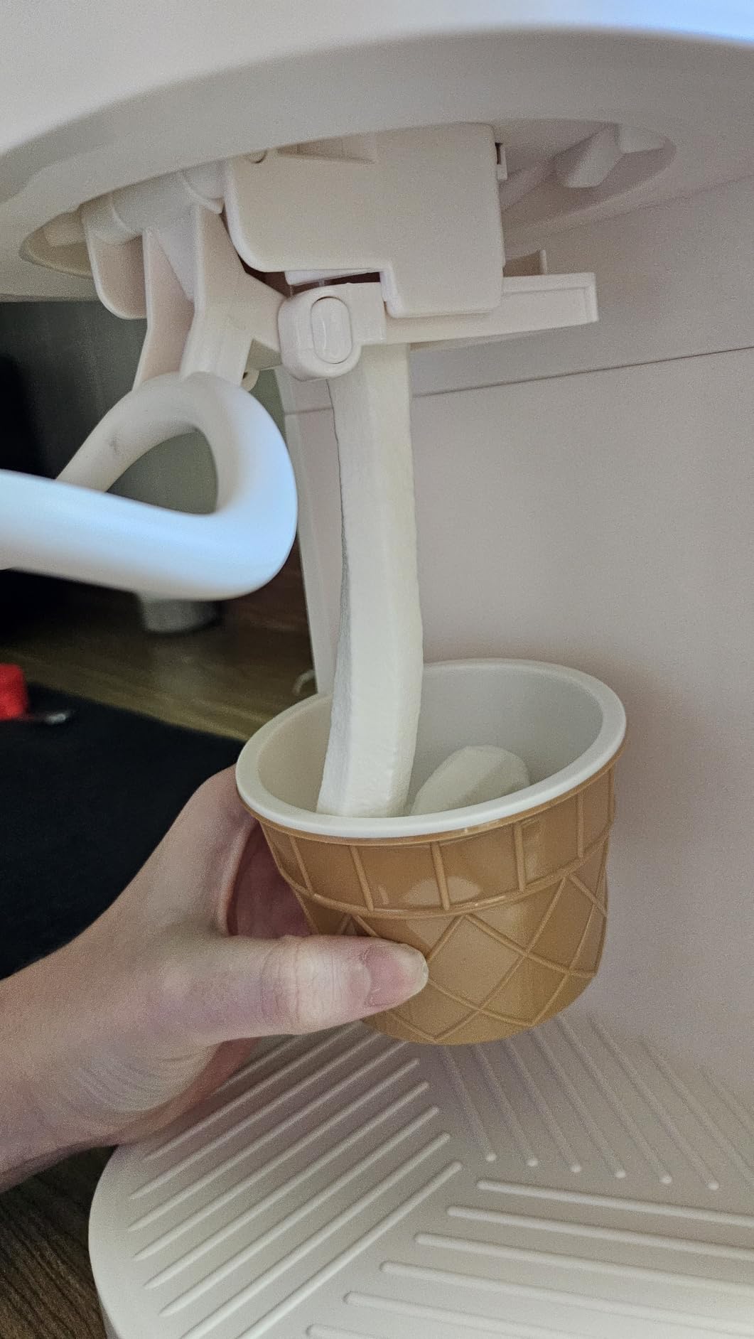 Dash Soft Serve Ice Cream Maker, 1-Pint Freezer Bowl, Cream | Countertop Machine for Gelato, Frozen Yogurt, Sorbet & Froyo; Churns Homemade Dairy-Free Treats & Fruit Whips customer photo 2