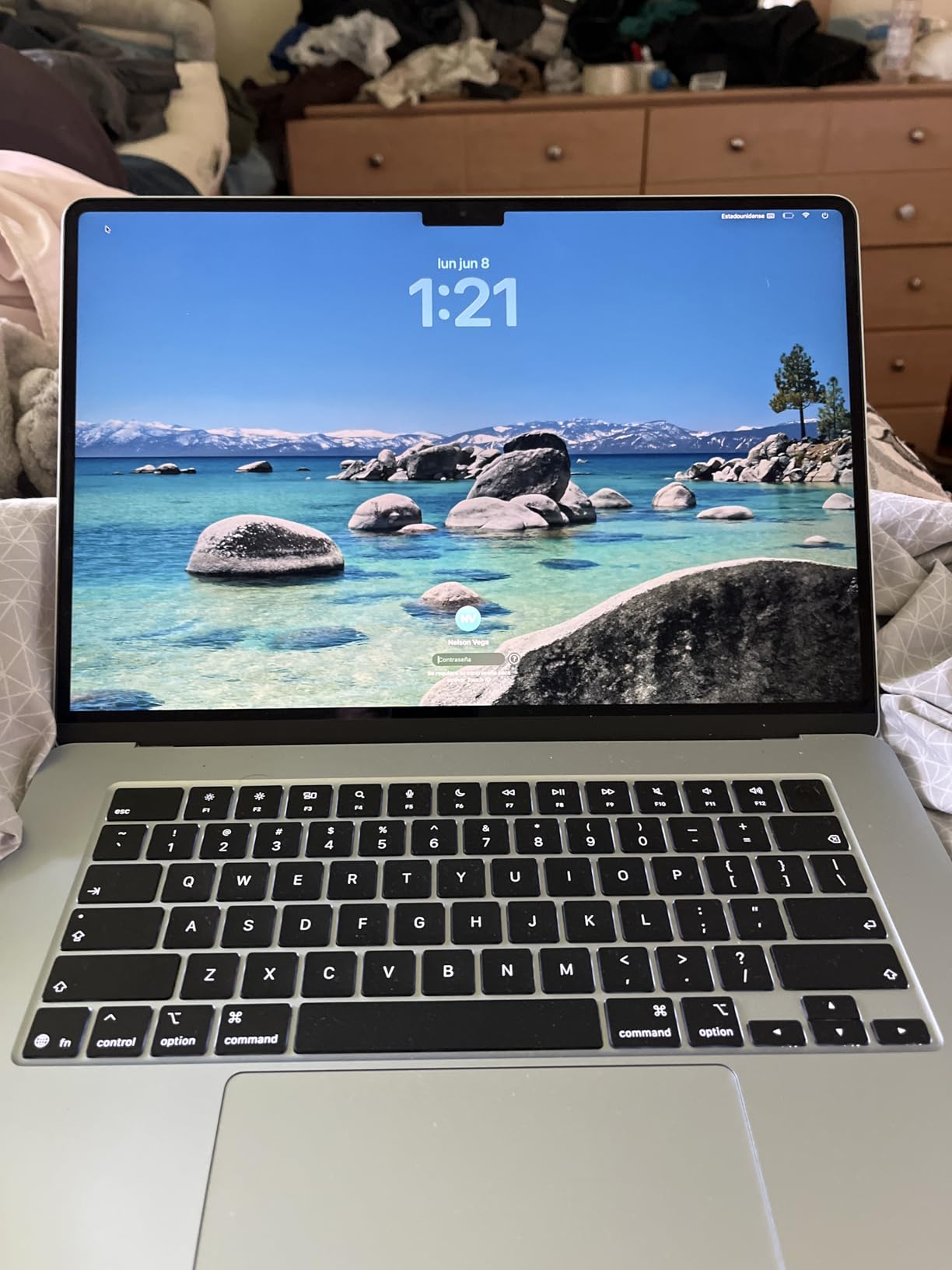 Apple 2026 MacBook Air 15-inch Laptop with M5 chip: Built for AI, 15.3-inch Liquid Retina Display, 16GB Unified Memory, 512GB SSD, 12MP Center Stage Camera, Touch ID, Wi-Fi 7; Midnight customer photo 2