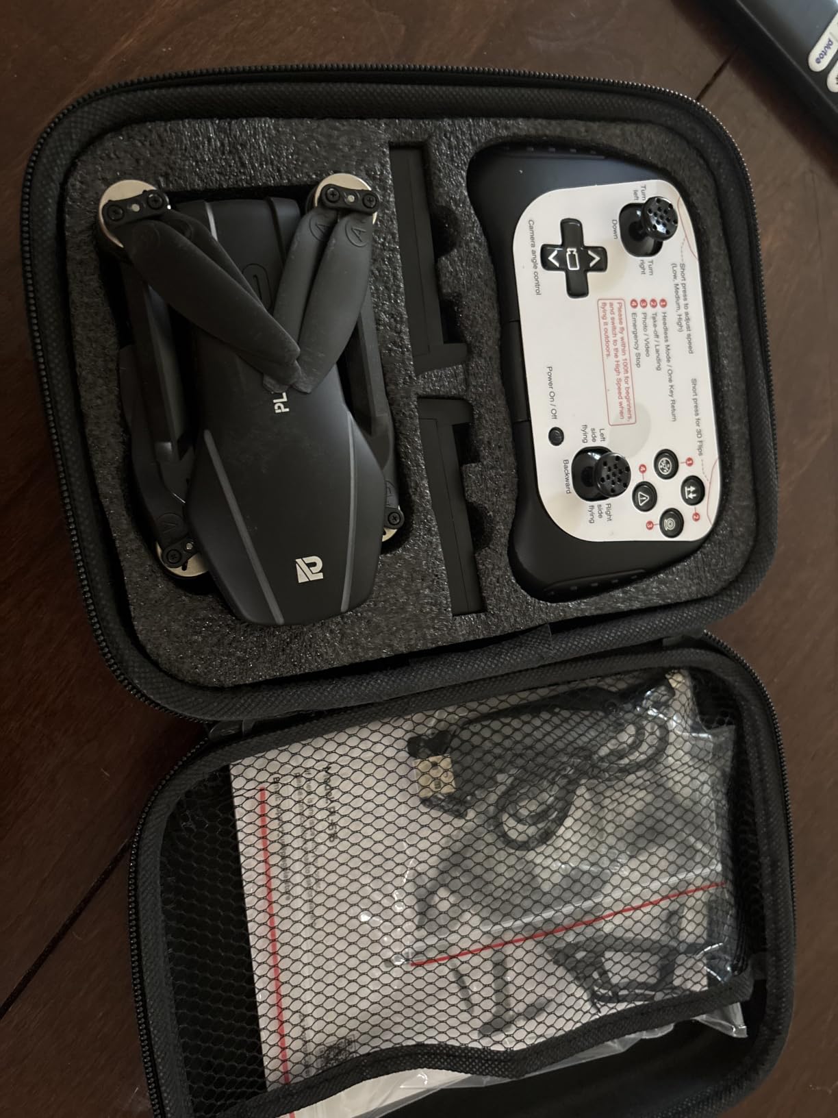 V918 GPS Drone with 8K Camera for Adults, RC Drones with 5 inch HD Screen, 90 Mins Flight Time, 3KM Long Control Range, 360° Obstacle Avoidance, Headless Mode, Auto Return, Circle Fly and Follow Me, Lightweight and Foldable Quadcopter for Beginner Gifts Toy, Under 249g customer photo 1