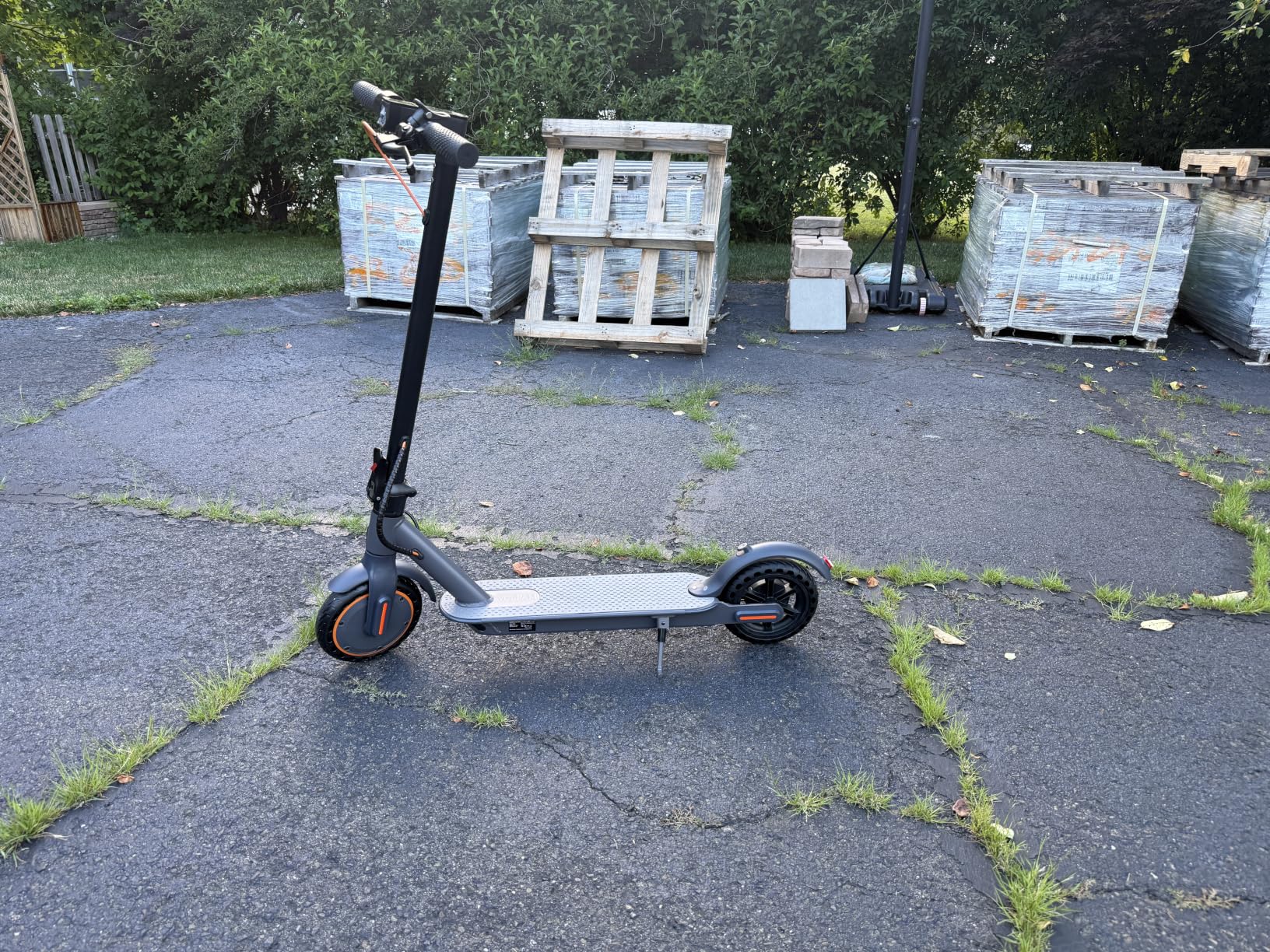 VOLPAM Electric Scooter, 350W/500W/800W/1000W/250W Powerful Motor & 19/22/ 9 MPH Top Speed, 16-28-10 Miles Long Range, Folding E Scooter Choice customer photo 2