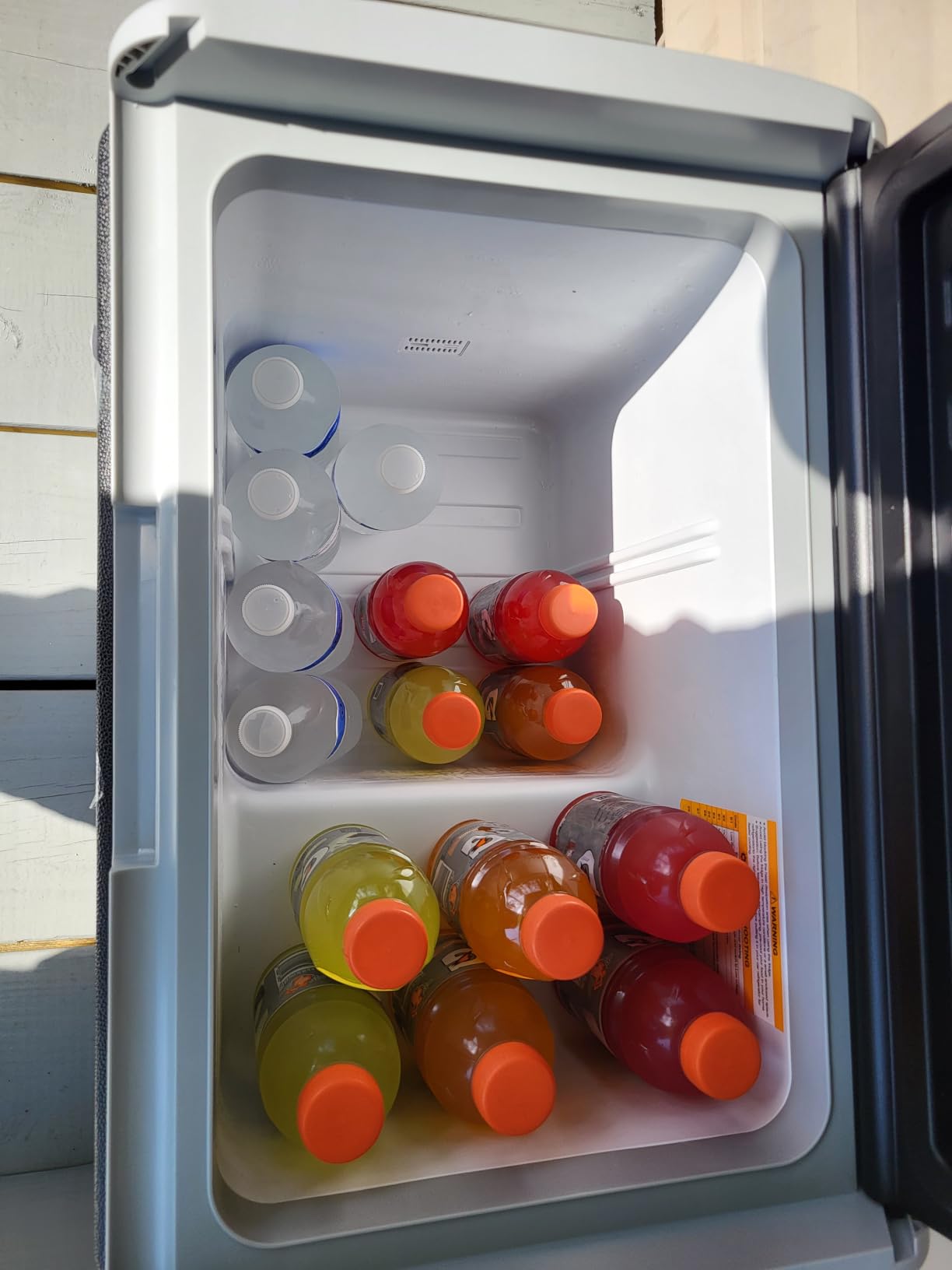 VEVOR 12V Car Refrigerator 10 QT, Portable Mini Freezer with APP Control, -4℉ to 68℉, 12/24V DC & 110-220V AC Compressor Cooler for Travel, Camping, Home, Road Trip customer photo 2
