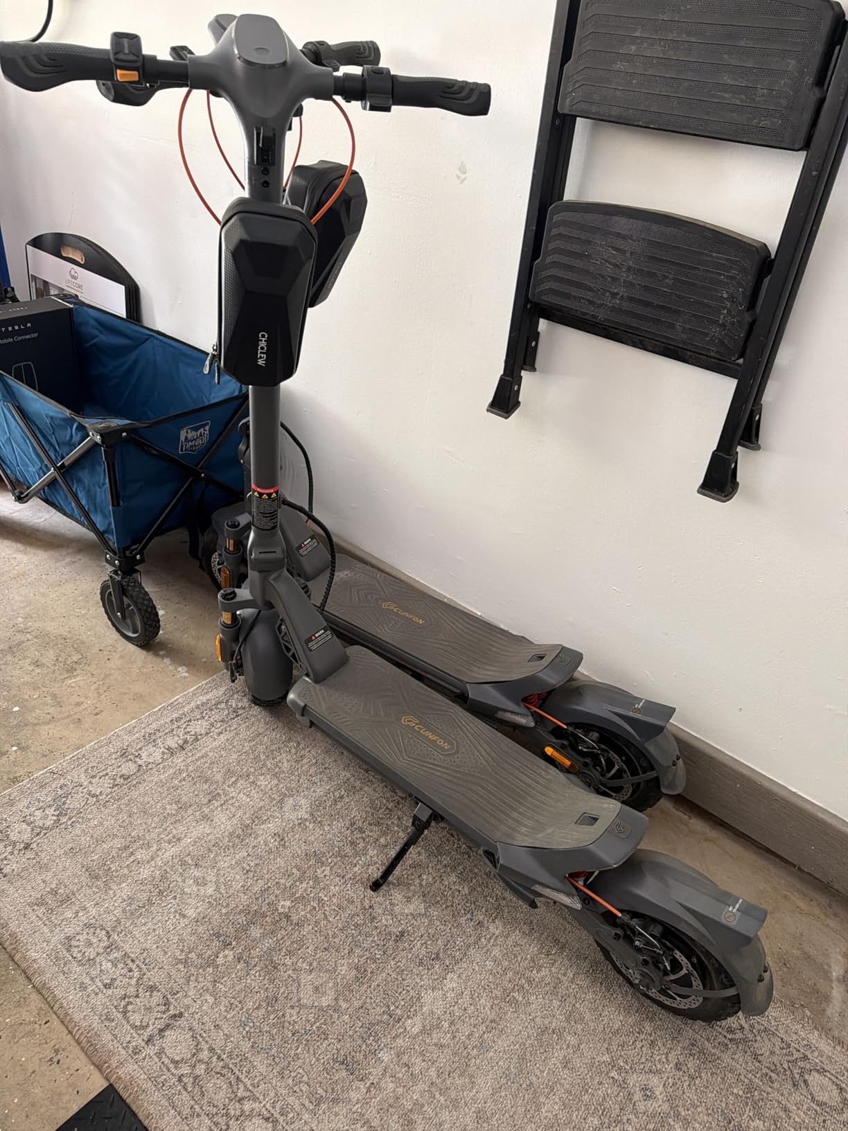 CUNFON RS300 Electric Scooter, 500W/650W Motor, Up to 19 MPH and 28 Miles, 10