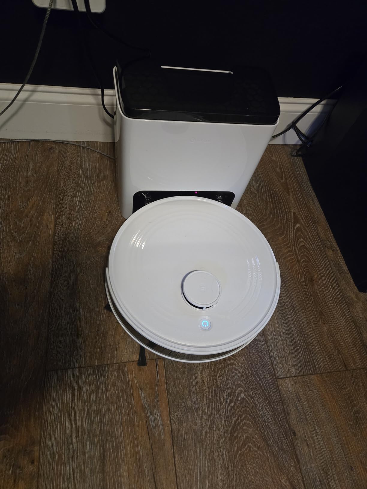 Lefant Robot Vacuum and Mop, 75-Day Self-Emptying, 6000Pa Powerful Suction, Customized Cleaning, Home Mapping, 140 Min Runtime, Roller Brush for Carpet, 2.4G/5G WiFi/Alexa/APP/iWatch, M2 Plus customer photo 2