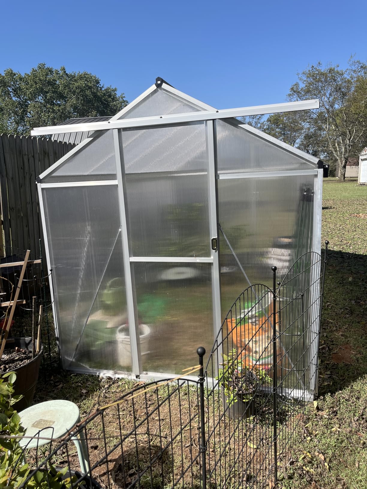 Garvee 6x10 FT Greenhouse - Large Aluminum Greenhouses for Outdoors | Easy Assembly Polycarbonate Greenhouse with Roof Vent, Heavy Duty Walk-in Green Houses for Garden, Backyard, Patio, Lawn customer photo 1