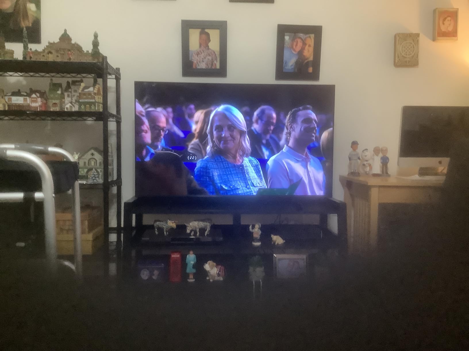 Samsung 75-Inch Class Crystal UHD U8000H Series Samsung Vision AI Smart TV (2026 Model, 75U8000H) Crystal Processor 4K, Endless Free Content, Motion Xcelerator, Color Booster, Alexa Built-in customer photo 1