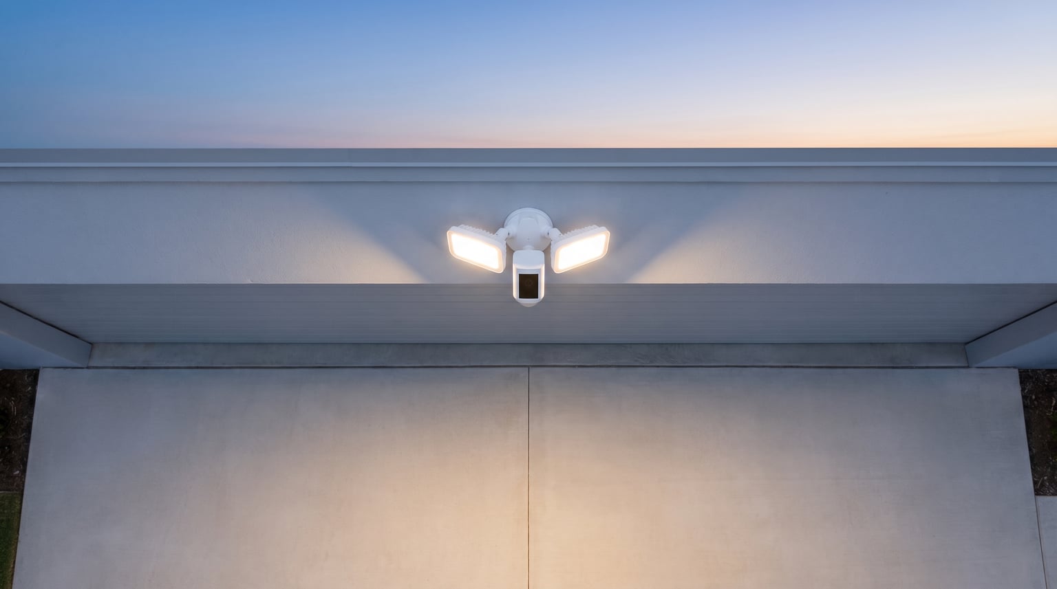 best floodlight cameras for driveways