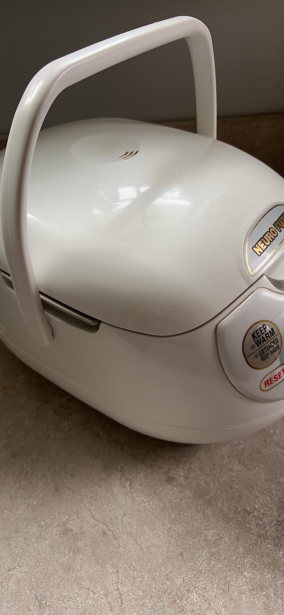 Zojirushi NS-ZCC10 Neuro Fuzzy Rice Cooker and Warmer, 5.5-Cup, White (Stainless Steel Inner Pan) customer photo 2