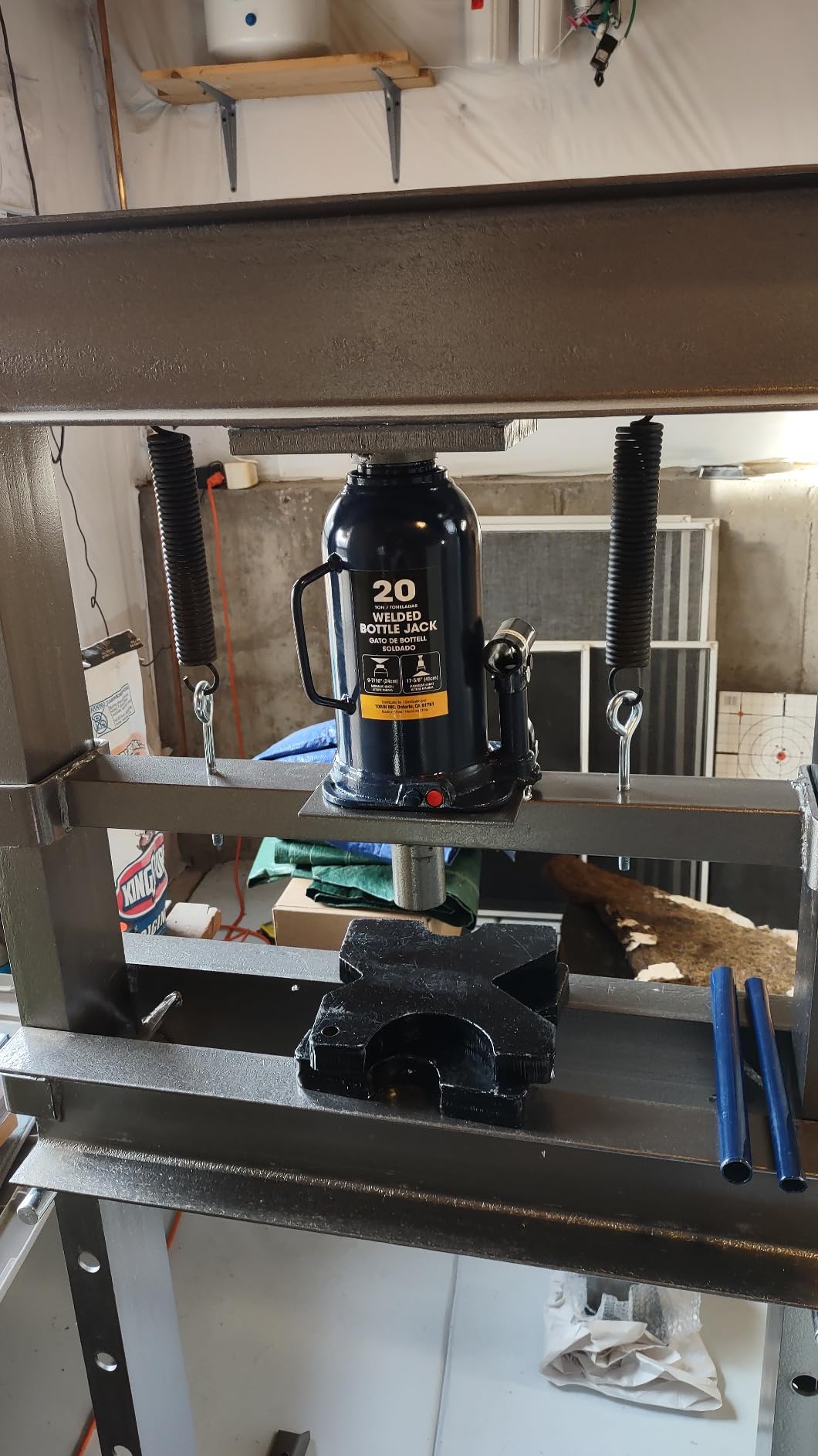 BIG RED T92003B Torin Hydraulic Welded Bottle Jack, 20 Ton (40,000 lb) Capacity, Red customer photo 2