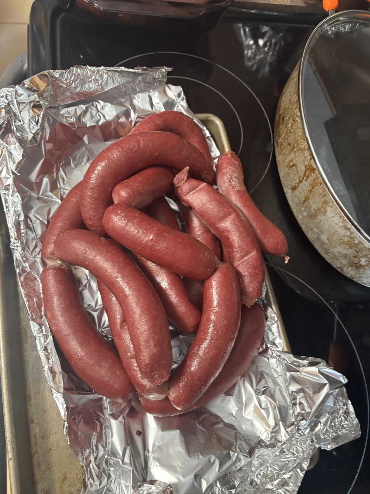 Hi Mountain BRATWURST Kit | Makes up to 24 lbs | Complete bratwurst seasoning kit with cure, natural hog casings & directions. Perfect for pork, beef, venison, deer, & elk customer photo 1