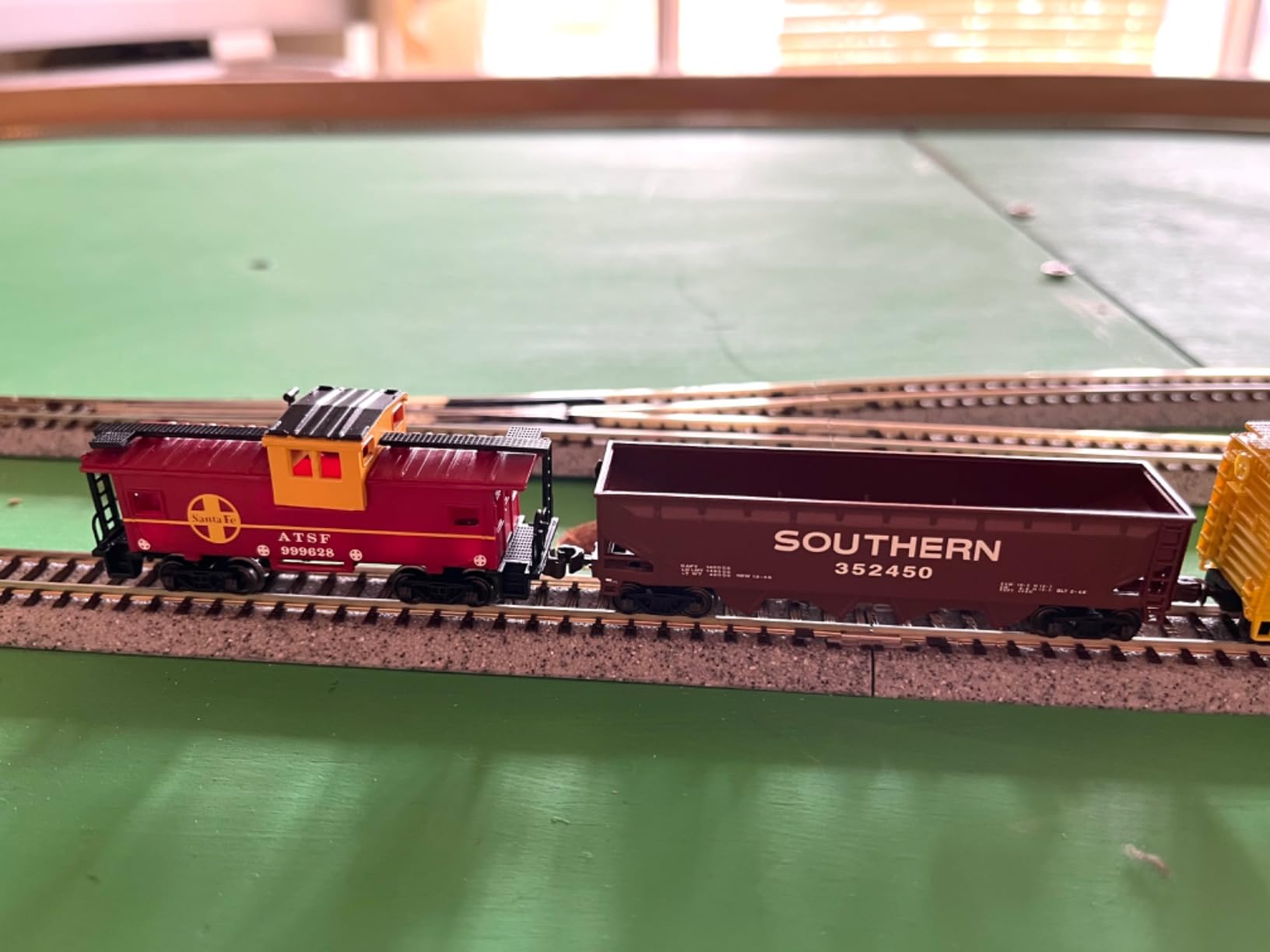 Bachmann Trains - Yard Boss Ready To Run Electric Train Set - N Scale customer photo 2