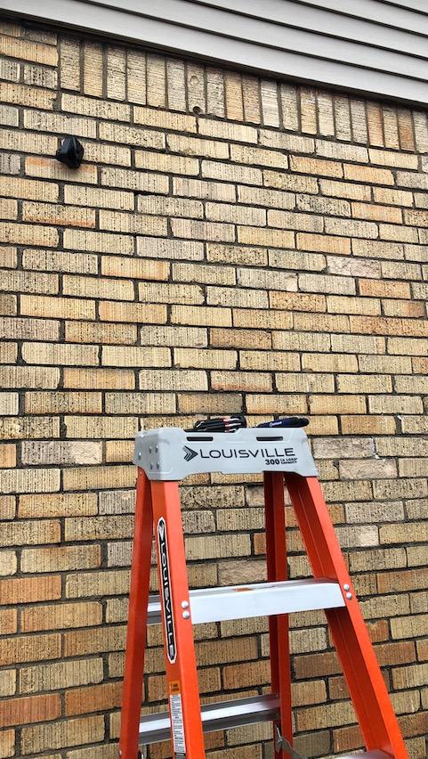 Louisville Ladder 6-Foot Fiberglass Step Ladder, 300-Pound Load Capacity, Type IA, FS1506 customer photo 1