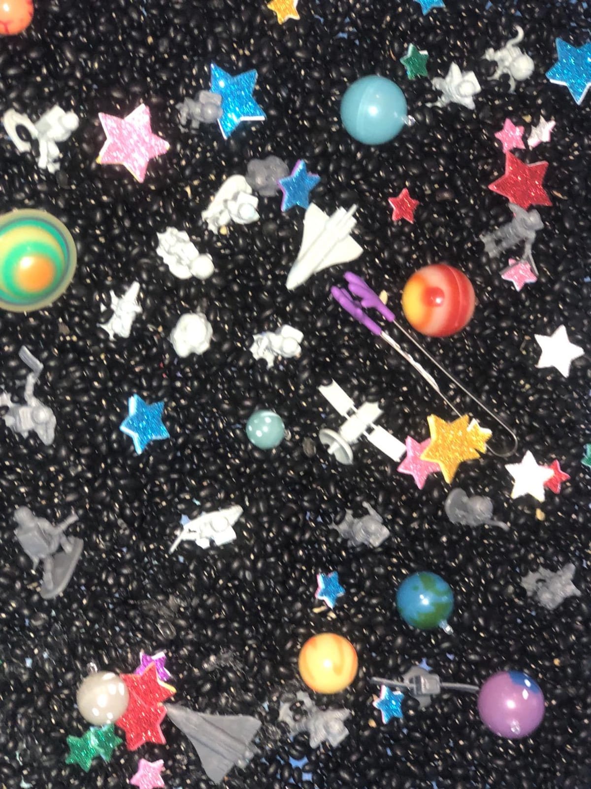 Glow in the Dark 3D Planets Tube, Solar System Décor Kit, Ages 5+ customer photo 1