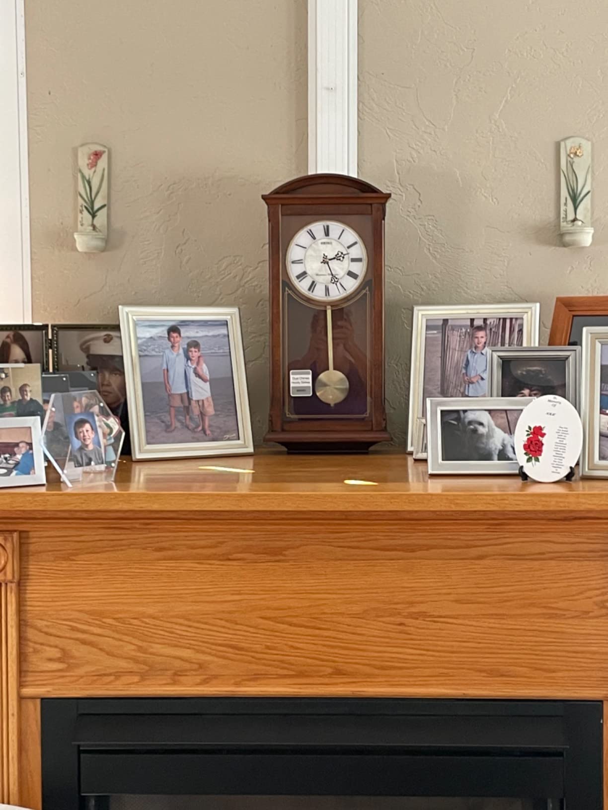 SEIKO Arched Wall Clock with Pendulum and Dual Chimes customer photo 2