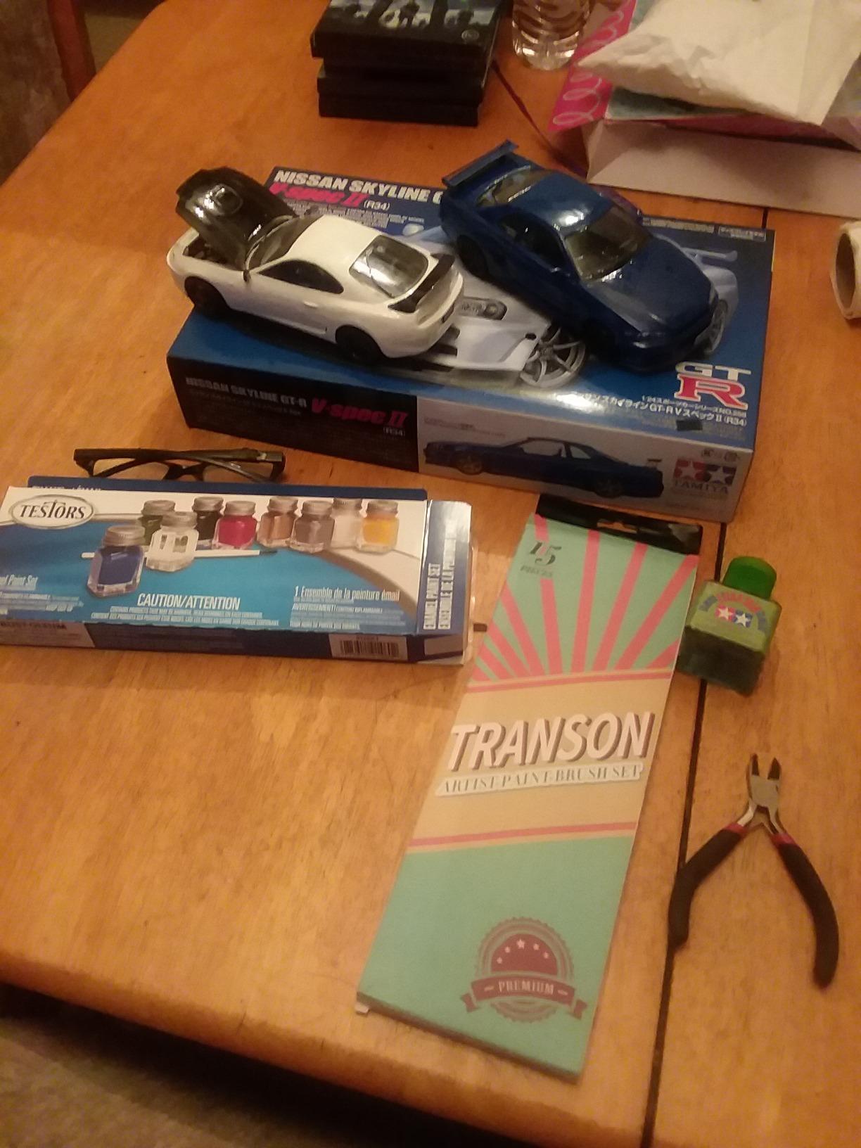 Tamiya Nissan Skyline GT-R R34 V-Spec II 1/24 Scale Model Kit 24258 customer photo 1
