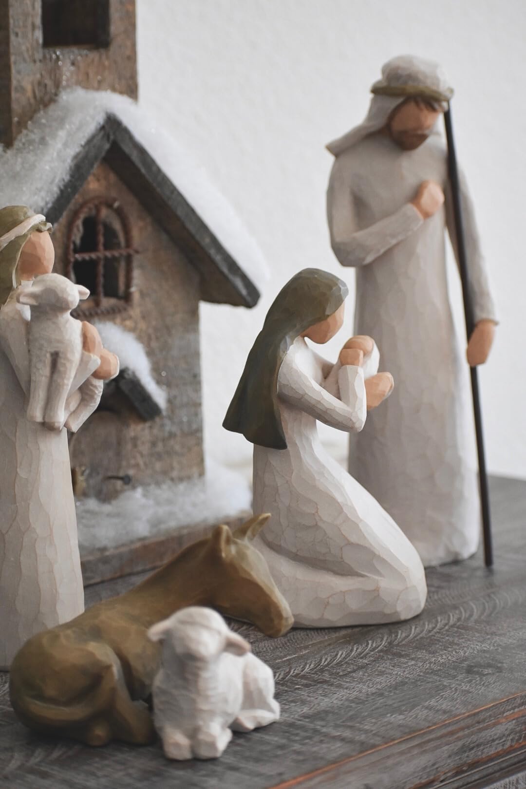 Willow Tree 6-piece Nativity, Sculpted Hand-Painted Set of Figures customer photo 1