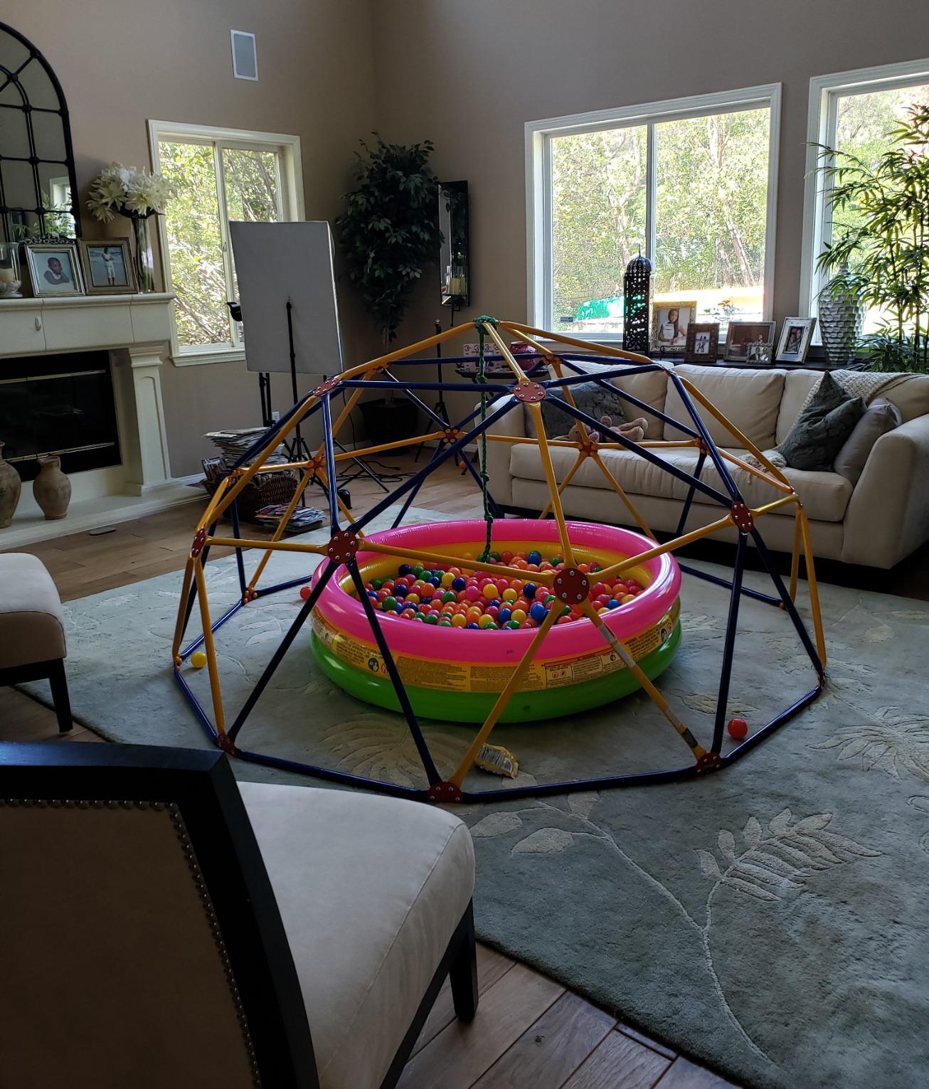 EASY OUTDOOR Space Dome Climber, Kids Outdoor Play Equipment, Kids Climbing Toys, UV Resistant Steel, Multi-Color, 1000 lbs Capacity GD-810 customer photo 2