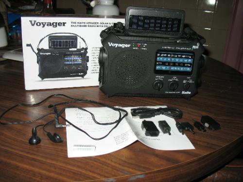 Kaito KA500RED 5-Way Powered Emergency AM/FM/SW Weather Alert Radio, Red customer photo 1