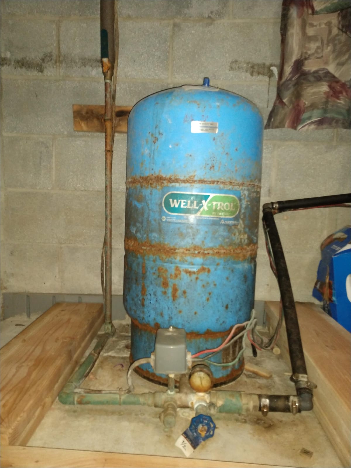 Amtrol WX-202 Well Pressure Tank (20 Gallon Well-X-Trol) customer photo 1