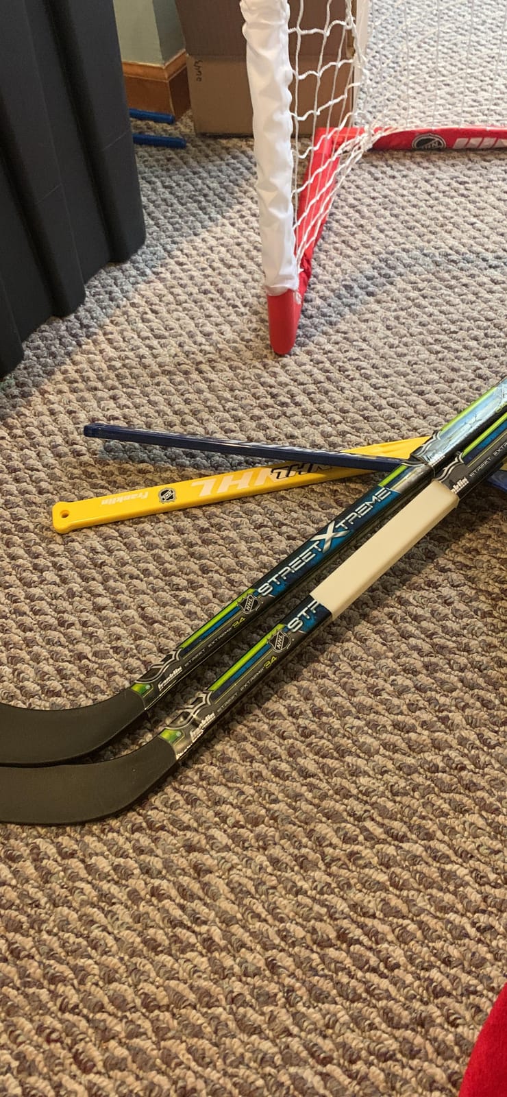 Franklin Sports - NHL Kids Folding Hockey Goals Set - (2) Street Hockey & Knee Hockey Goals - (2) Adjustable Youth Hockey Sticks, (2) Knee Hockey Sticks, (2) Mini Hockey Balls + (1) Street Hockey Ball customer photo 1