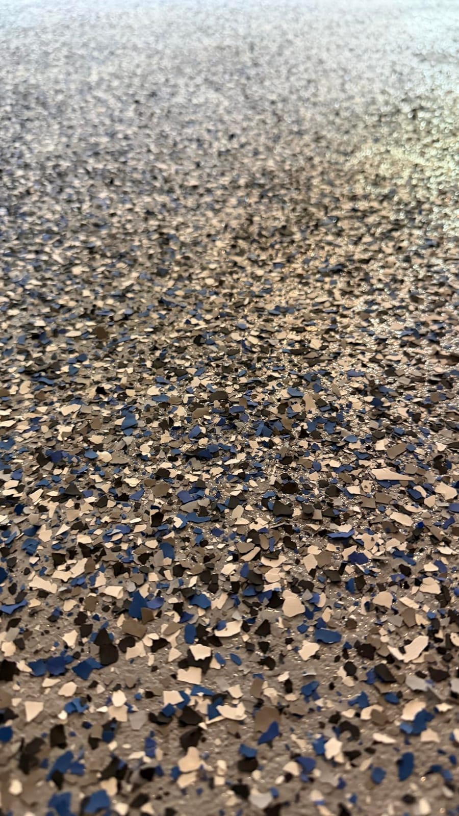 Rust-Oleum EpoxyShield Gloss Gray Garage Floor Coating Kit, 1 Car, Hot Tire And Chemical Resistant, Professional Finish customer photo 1