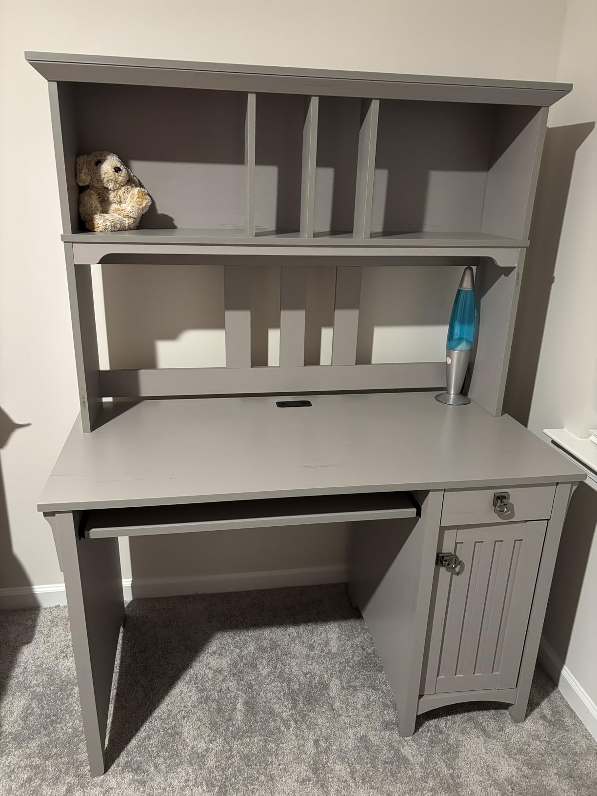 Bush Home Salinas Computer Desk with Hutch | Study Table with Drawers, Cabinets & Pullout Keyboard/Laptop Tray | Modern Home Office Desk in Vintage Black customer photo 1