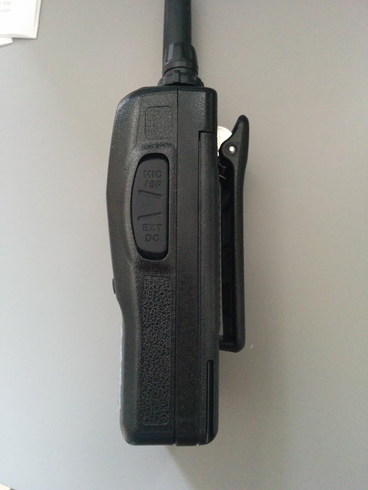 Yaesu FT-60R Dual Band Handheld 5W VHF/UHF Amateur Radio Transceiver - Dual Band customer photo 2