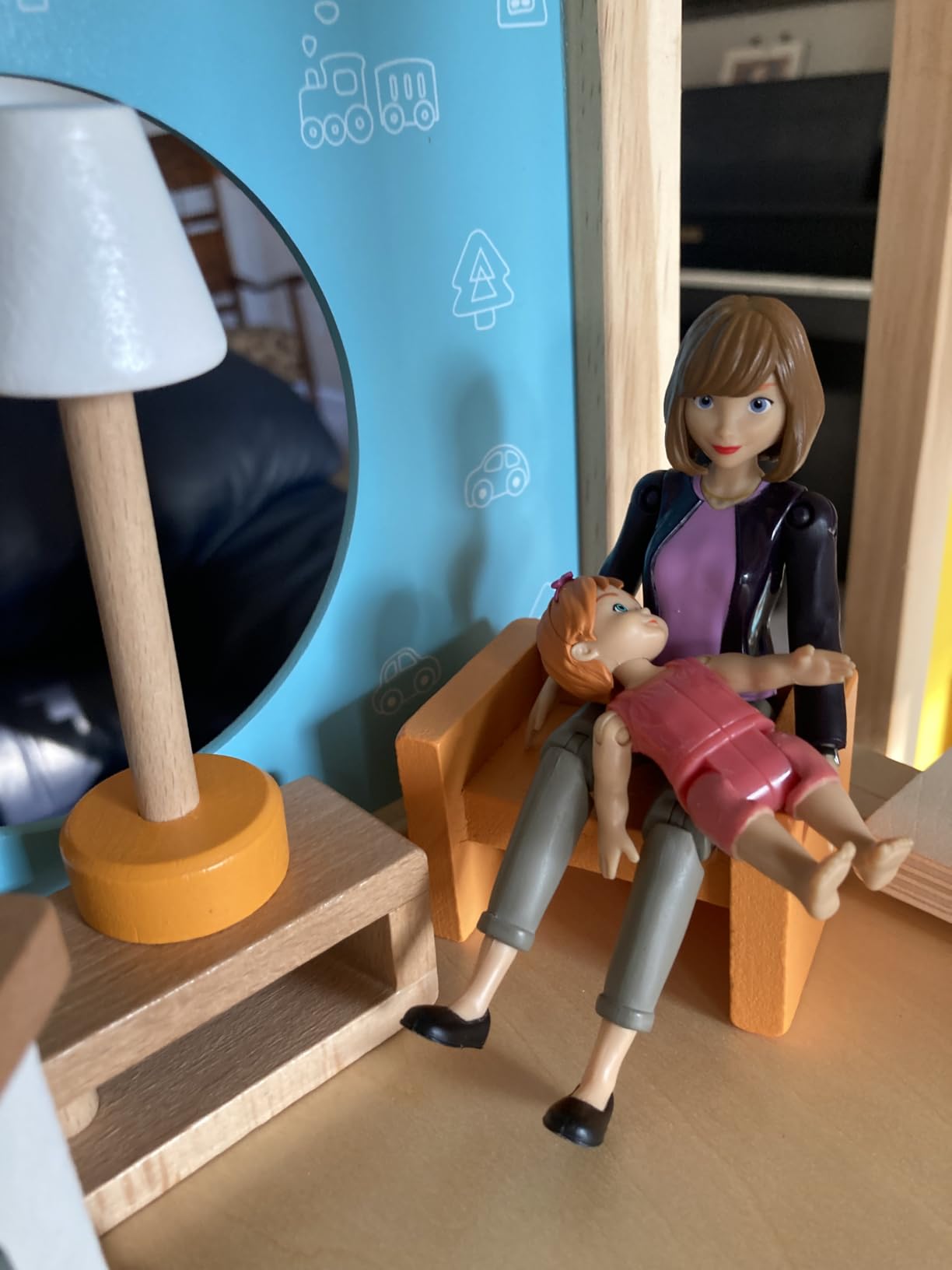 All Seasons Kids Wooden Dollhouse by Hape | Award Winning 3 Story Dolls House Toy with Furniture, Accessories, Movable Stairs and Reversible Season Theme customer photo 2
